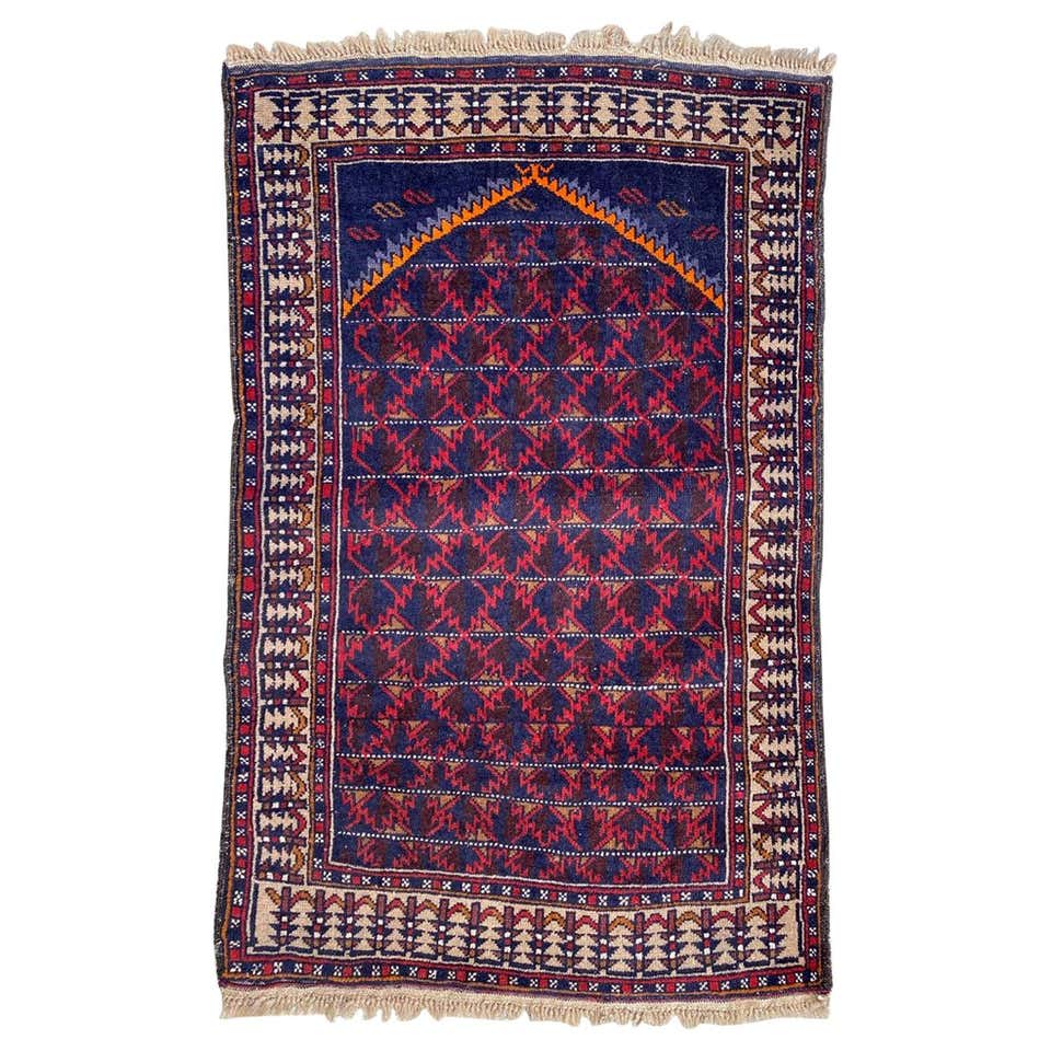 Античные ковры туркменский