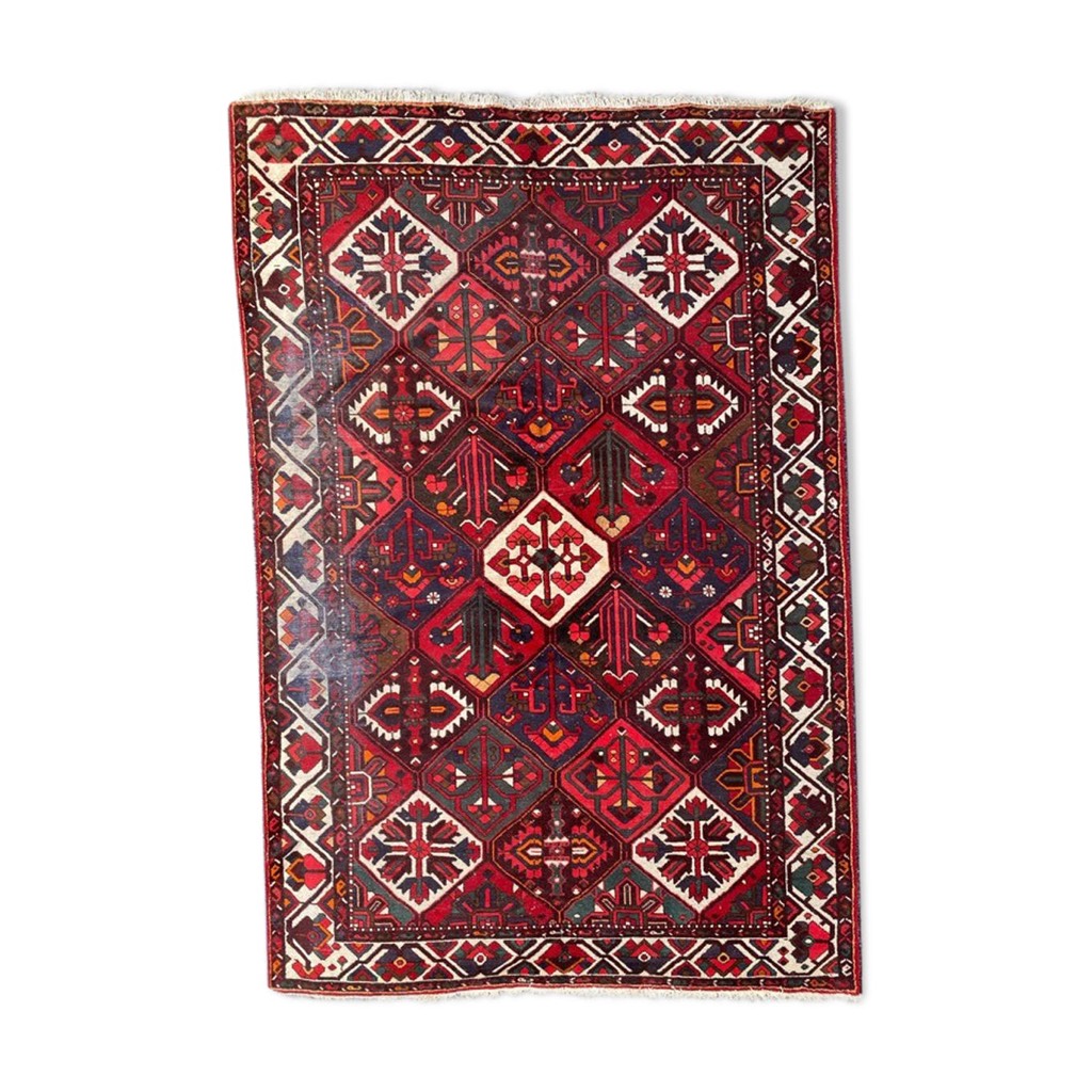 tapete persa antigo